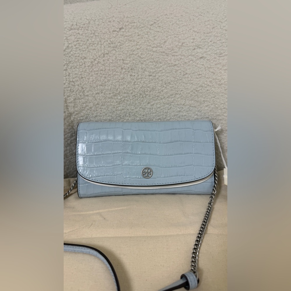 Tory Burch Light Blue Croc-Embossed chain crossbody bag New - Picture 6 of 9